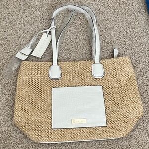 NWT Amiani Tan and White Woven Tote